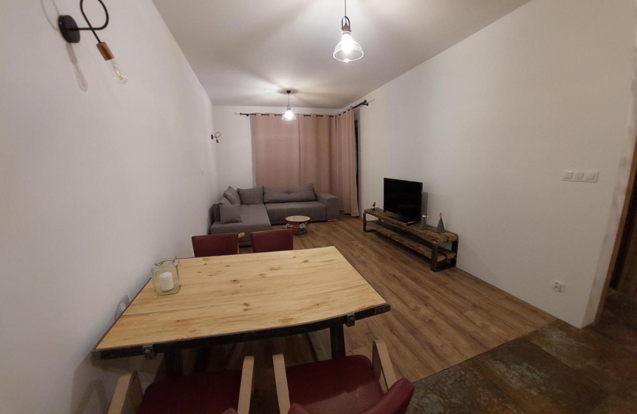 Buko Apartamenty Uniejow Exteriör bild